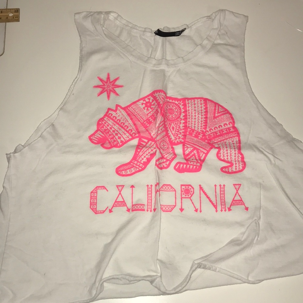 White & Pink California top